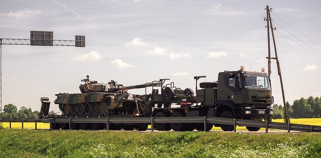 Polish PT-91 tanks are being deployed to Latvia as part of the Canadian-led NATO Battlegroup #eFP