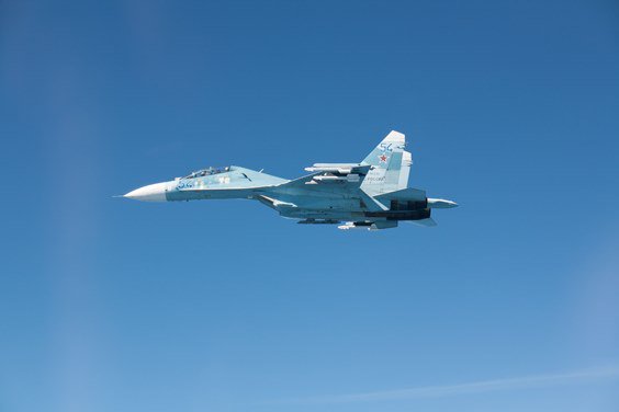 More intercepted aircrafts by @FinnishAirForce: Sukhoi Su-27, Ilyushin Il-22 and Sukhoi Su-27, Finnish Air Force F/A-18 and Sukhoi Su-24s, Beriev A-50  