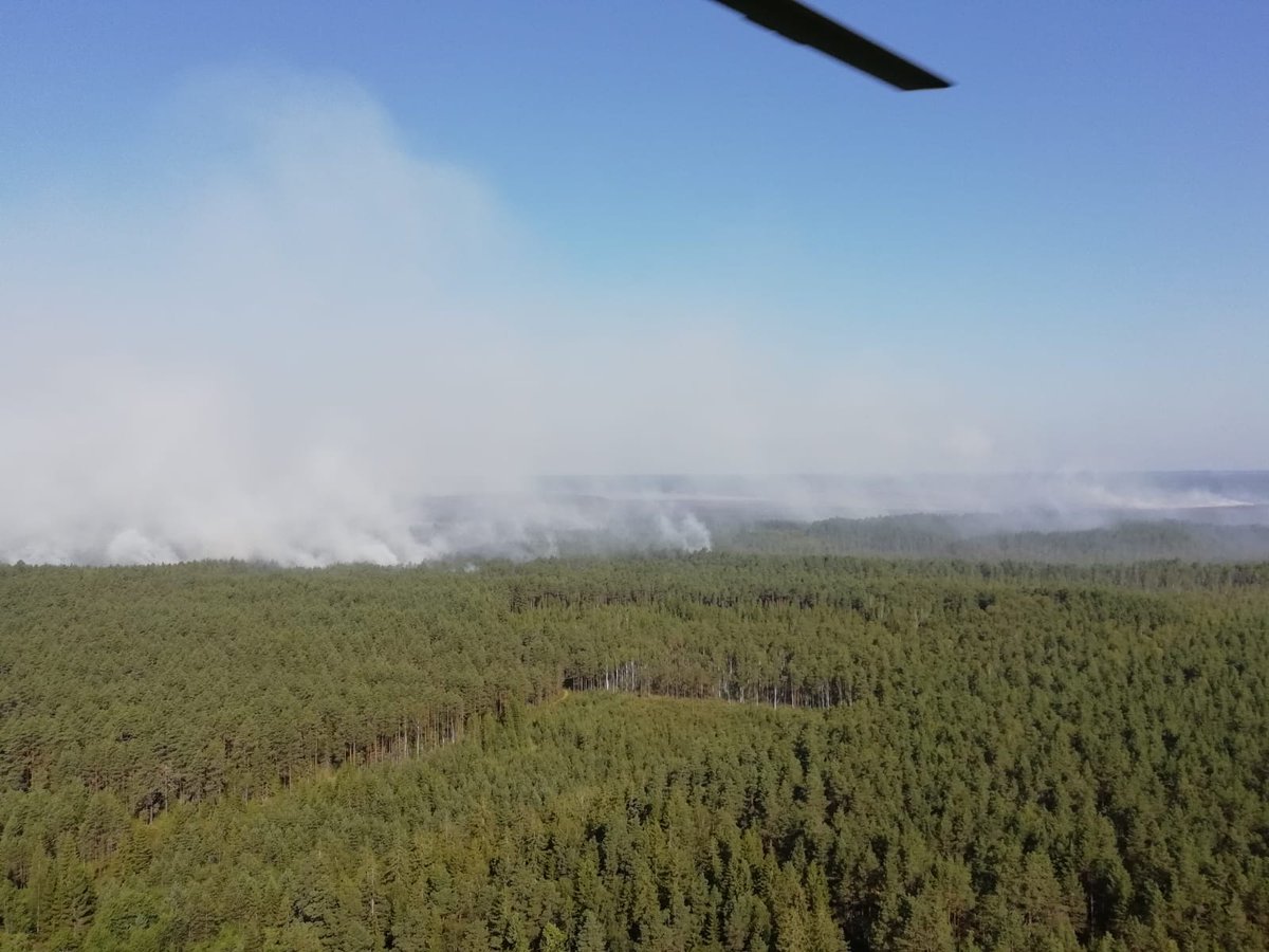 Latvian army Mi-17 helicopters help to fight fire in Talsi District  
