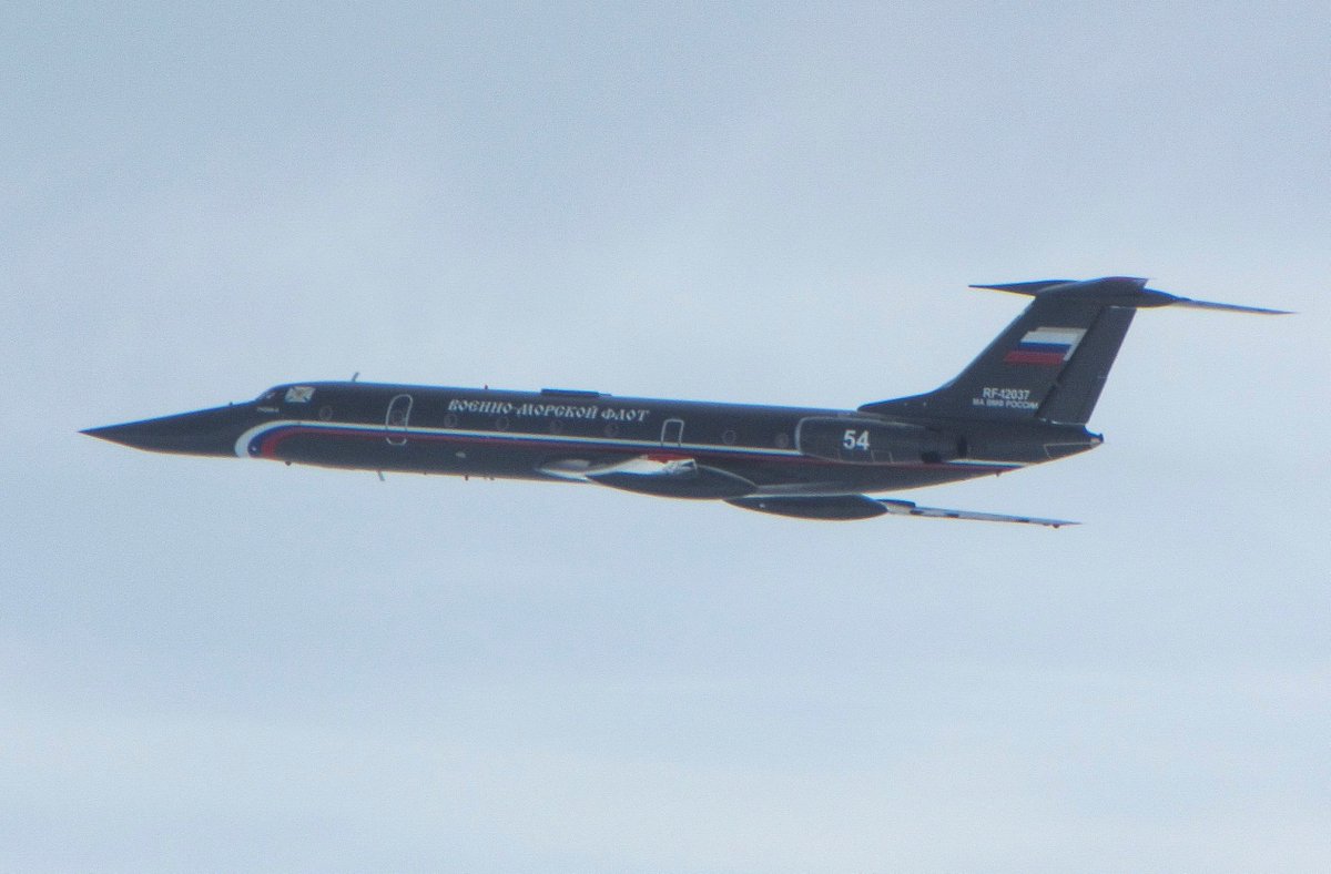 Today's @RoyalAirForce Baltic QRA intercept included Russia Navy Tu-134A-4 variant RF-12037 modified to train the crews of Tu-22M2 bombers (note radar housing)  - not quite the transport aircraft stated