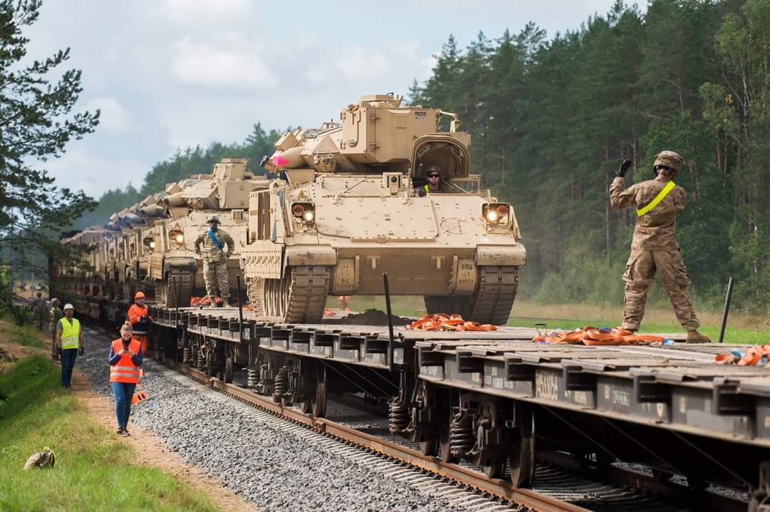 Second batch of @USArmy equipment, including Bradley vehicles belonging to the 2nd Battalion, 69th Armor Regiment, 2nd Armored Brigade Combat Team, @3rd_Infantry, arrived in Lithuania in support of Operation Atlantic Resolve