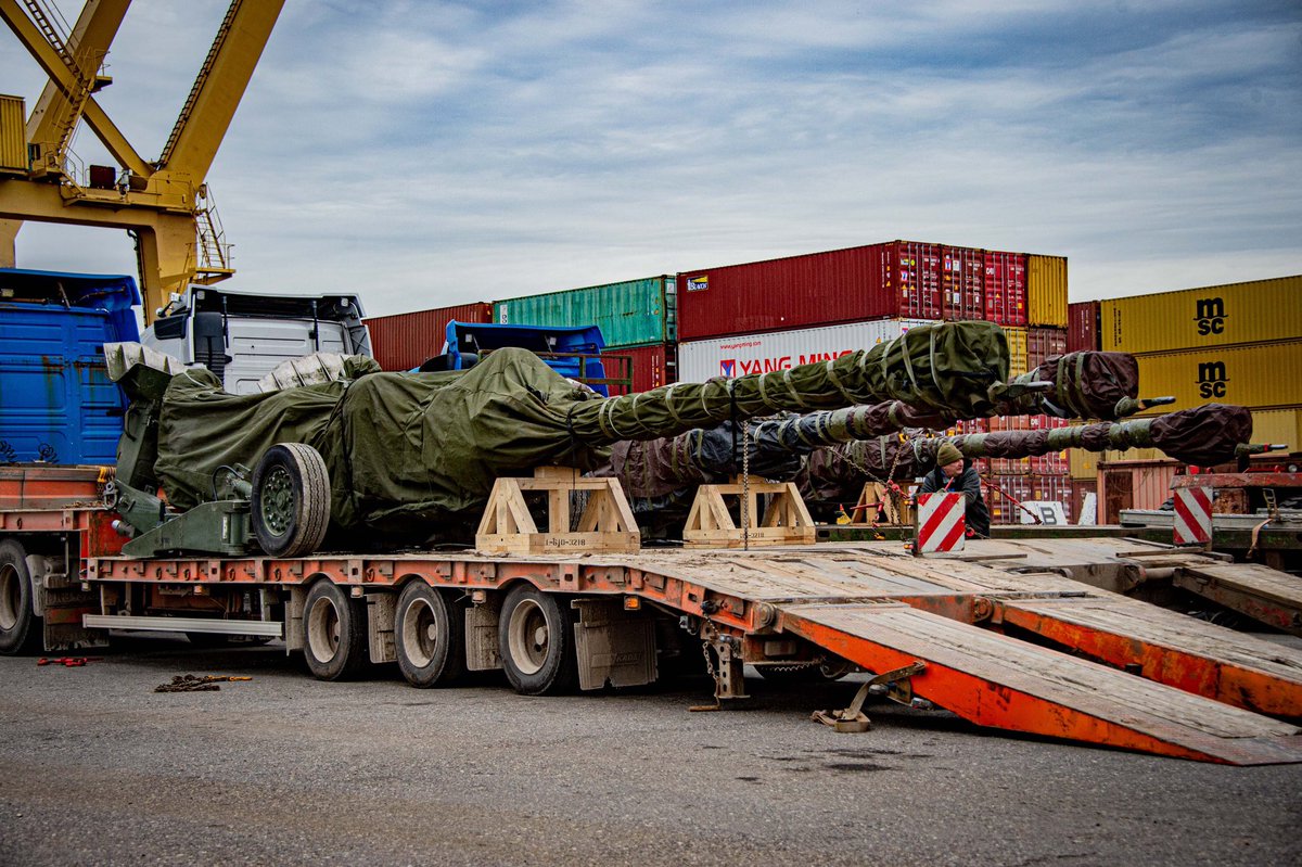 A new batch of hardware arrived on the Eastern flank. M777 howitzers, LAV 6.0s, and other equipment were unloaded at the Port of Riga for transport to the NATO's enhanced Forward Presence (eFP) battlegroup in Latvia. 