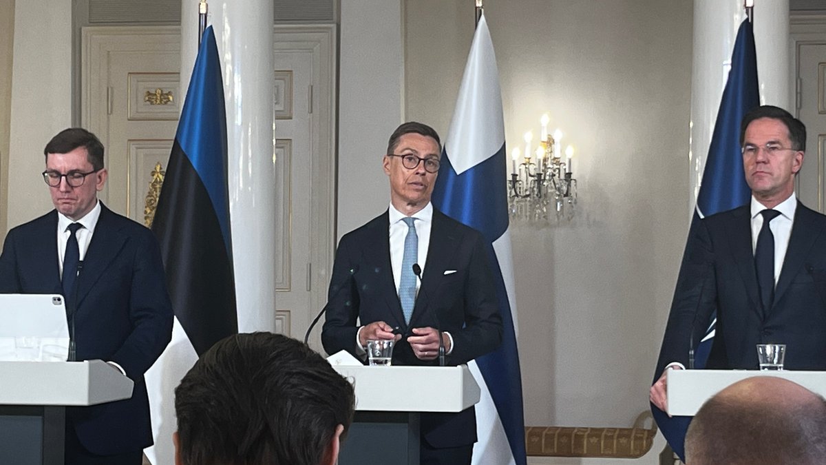 Le président finlandais @alexstubb a déclaré qu'aucun acteur malveillant ne devrait avoir le moindre doute :  Les Finlandais agiront.  La saisie du pétrolier Eagle S de la flotte fantôme sera désormais  une référence que nous devrions suivre, a déclaré la Première ministre estonienne @KristenMichalPM après les discussions des dirigeants de la mer Baltique